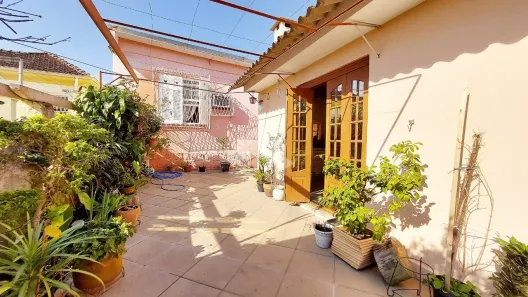Casa com 3 Quartos à venda, 145m² no Medianeira, Porto Alegre
