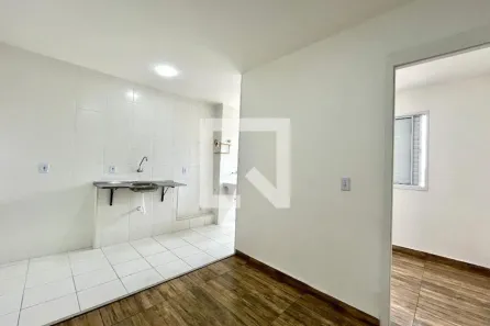 Apartamento com 2 Quartos à venda, 33m² no Jardim Itacolomi, São Paulo