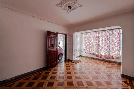 Sobrado com 3 Quartos para alugar, 258m² no Vila Bertioga, São Paulo