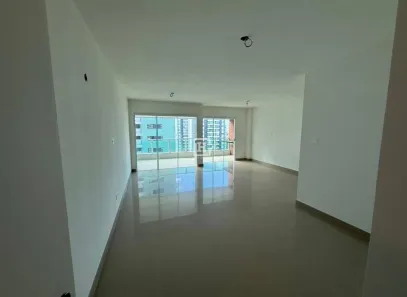 Apartamento com 4 Quartos à venda, 114m² no Farolândia, Aracaju