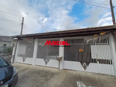 Casa com 6 Quartos à venda, 200m² no Jardim Satélite, São José dos Campos