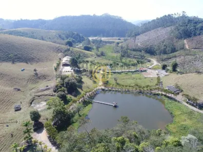 Fazenda/Sítio com 10 Quartos para alugar, 121000m² no CENTRO, Paraibuna
