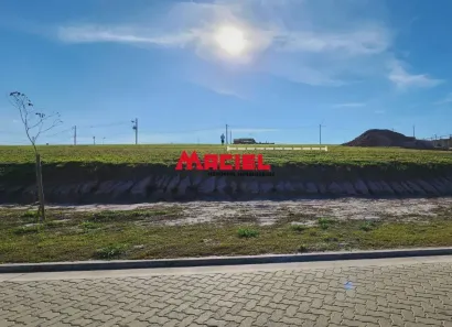 Lote/Terreno à venda, 330m² no Condomínio Residencial Colinas do Paratehy, São José dos Campos