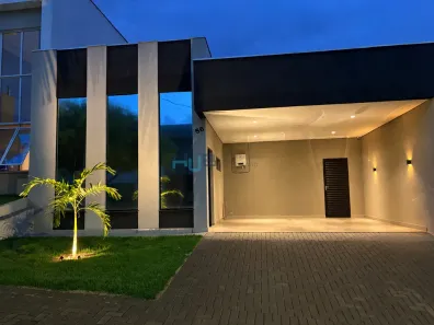 Casa de Condomínio com 3 Quartos à venda, 130m² no Olímpico, Londrina
