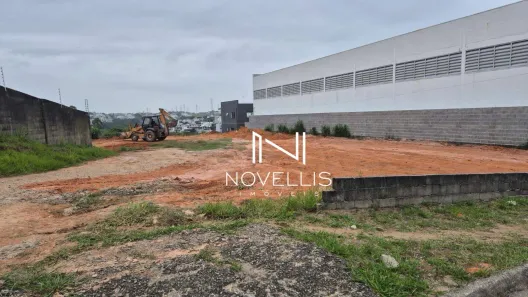 Lote/Terreno à venda, 1690m² no Jardim Califórnia, Jacareí