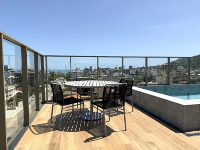 Apartamento com 2 Quartos à venda, 69m² no Jurerê, Florianópolis