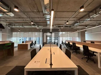 Sala Comercial para alugar, 5600m² no Cidade Monções, São Paulo