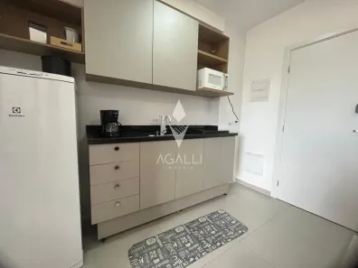 Apartamento com 1 Quarto para alugar, 24m² no Água Verde, Curitiba