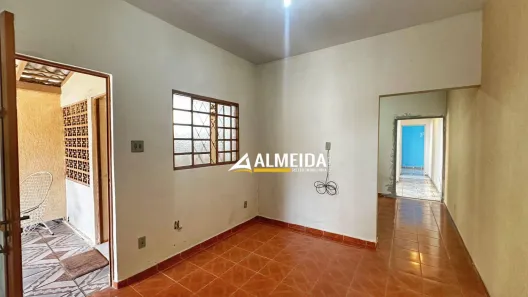 Casa com 2 Quartos à venda, 100m² no Vila Paulista, Rio Claro