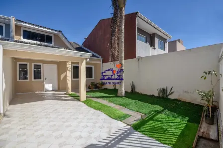 Sobrado com 3 Quartos à venda, 150m² no Pineville, Pinhais