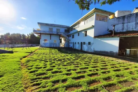 Casa com 3 Quartos para alugar, 735m² no Centro, Atibaia