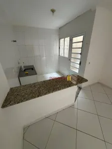 Casa com 2 Quartos para alugar, 80m² no Parada Inglesa, São Paulo