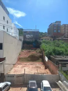 Lote/Terreno à venda, 496m² no Arcádia, Contagem