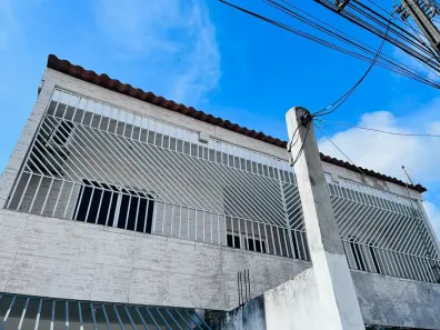 Apartamento com 3 Quartos para alugar, 110m² no Recanto das Árvores, Camaçari