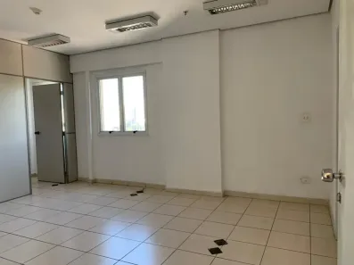 Sala Comercial com 1 Quarto para venda ou aluguel, 35m² no Barra Funda, São Paulo