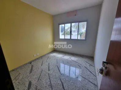 Sala Comercial para alugar, 24m² no Umuarama, Uberlândia