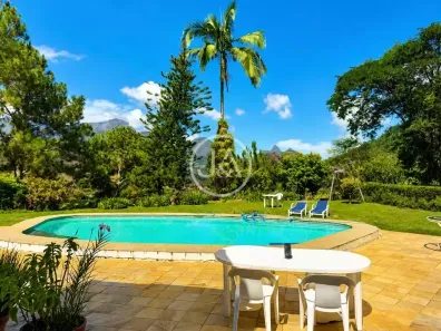 Casa com 5 Quartos à venda, 368m² no Cuiabá, Petrópolis