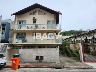 Apartamento com 1 Quarto para alugar, 30m² no Córrego Grande, Florianópolis