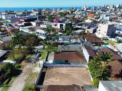 Lote/Terreno à venda, 336m² no Centro, Matinhos