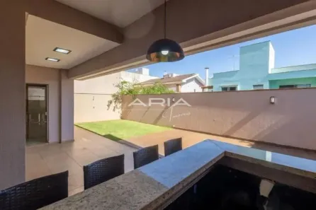 Casa de Condomínio com 3 Quartos à venda, 247m² no Esperança, Londrina