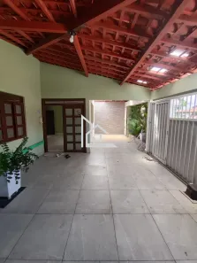 Casa com 3 Quartos à venda, 200m² no Emaús, Parnamirim