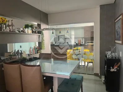 Casa de Condomínio com 3 Quartos à venda, 112m² no Jardim Inconfidência, Uberlândia