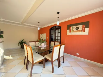 Casa com 3 Quartos à venda, 213m² no Jardim Dois Corações, Sorocaba