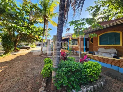 com 2 Quartos à venda, 245m² no Chácara Flora Araraquara, Araraquara