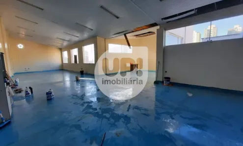 Galpão/Depósito/Armazém com 1 Quarto à venda, 638m² no Cidade Alta, Piracicaba