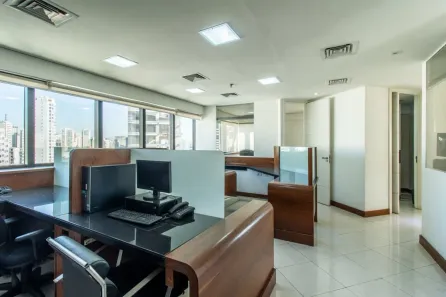 Ponto Comercial para alugar, 100m² no Aclimação, São Paulo