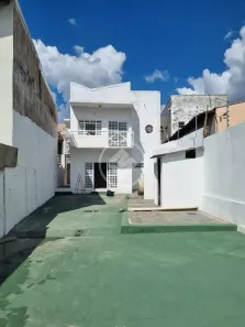 Sobrado com 5 Quartos à venda, 370m² no Dom Aquino, Cuiabá