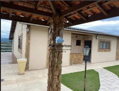 Fazenda/Sítio com 3 Quartos à venda, 284m² no Centro, Igaratá