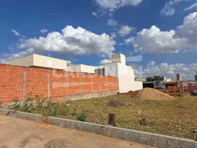 Lote/Terreno à venda, 253m² no Jardim do Bosque, São Carlos