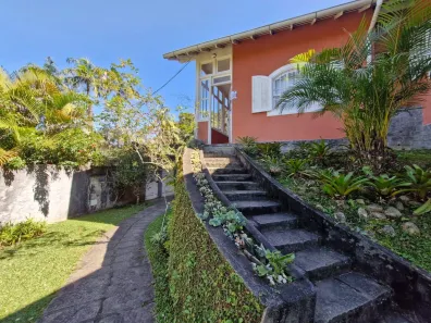 Casa com 4 Quartos à venda, 220m² no Quitandinha, Petrópolis