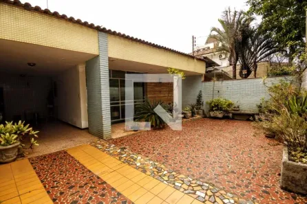 Casa com 4 Quartos à venda, 214m² no Serra, Belo Horizonte