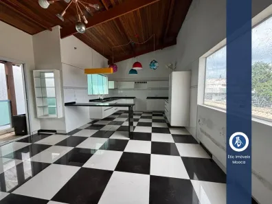 Casa com 3 Quartos para alugar, 417m² no Vila Prudente, São Paulo