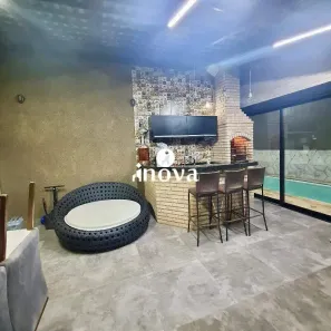 Casa com 3 Quartos à venda, 136m² no Jardim Nenê Gomes, Uberaba