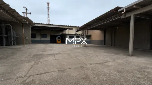 Galpão/Depósito/Armazém à venda, 2000m² no Jardim Caxambu, Piracicaba
