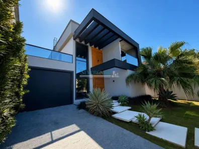 Sobrado com 3 Quartos à venda, 220m² no Morro das Pedras, Florianópolis