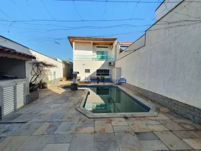 Sobrado com 5 Quartos para alugar, 254m² no Bela Aliança, São Paulo