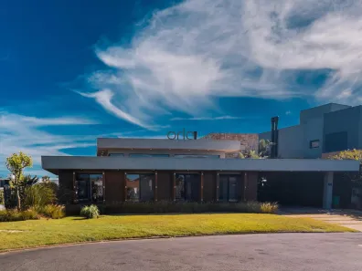 Casa de Condomínio com 4 Quartos à venda, 281m² no XANGRI-LÁ, Xangri-lá