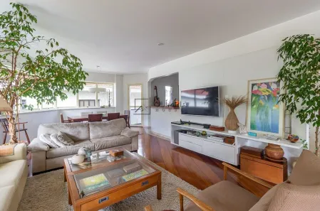 Apartamento com 3 Quartos à venda, 220m² no Jardim das Bandeiras, São Paulo