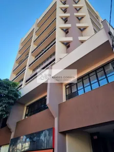 Sala Comercial para alugar, 213m² no Vitória, Londrina