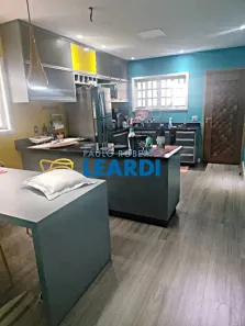 Sobrado com 3 Quartos à venda, 130m² no Jardim das Indústrias, São José dos Campos