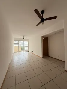 Apartamento com 2 Quartos para alugar, 87m² no Catete, Rio de Janeiro