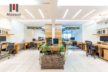 Sala Comercial para alugar, 90m² no Centro, Juiz de Fora