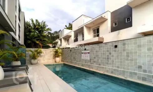 Apartamento com 1 Quarto à venda, 34m² no Canasvieiras, Florianópolis