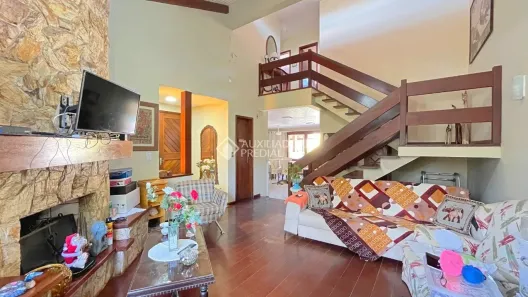 Casa com 3 Quartos à venda, 280m² no Ipanema, Porto Alegre