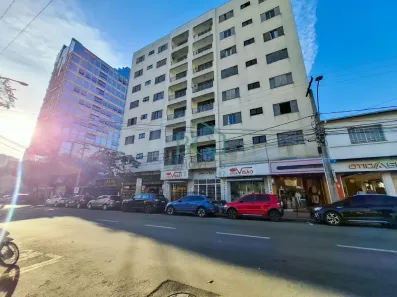 Apartamento com 3 Quartos para alugar, 117m² no Centro, Poços de Caldas