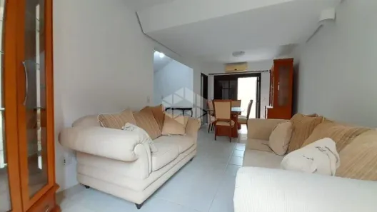 Casa de Condomínio com 5 Quartos para alugar, 200m² no Tristeza, Porto Alegre